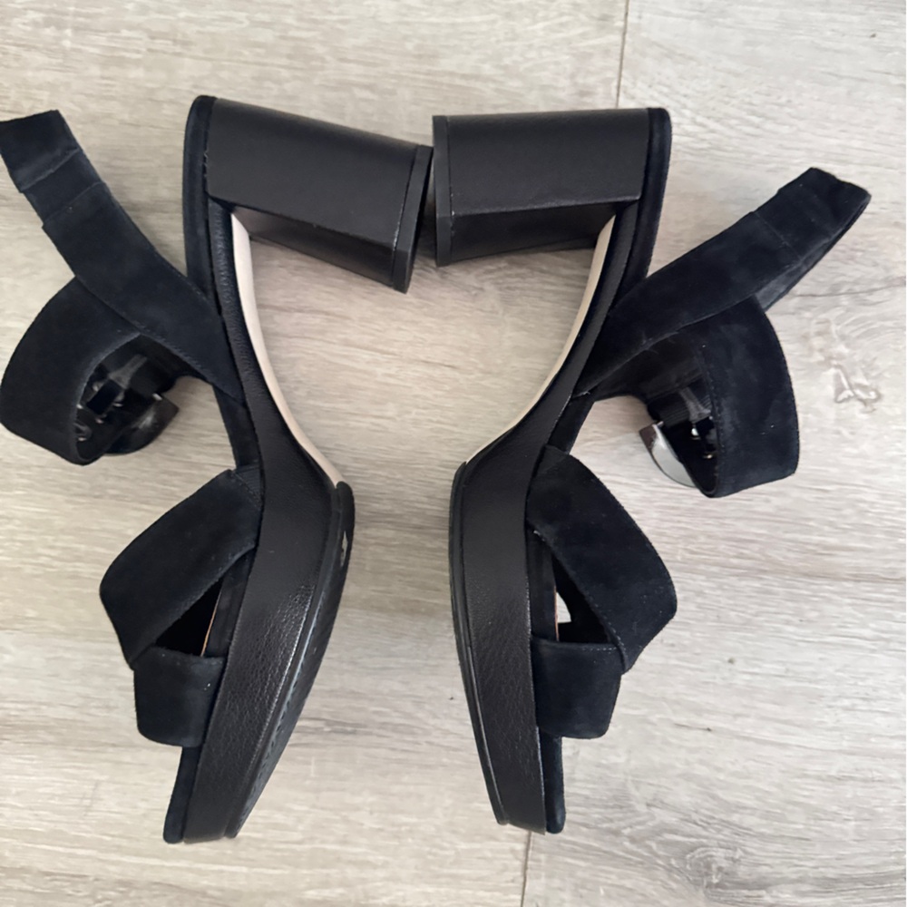 Donald J. Pliner Black Women's Sandals - Picture 8 of 14
